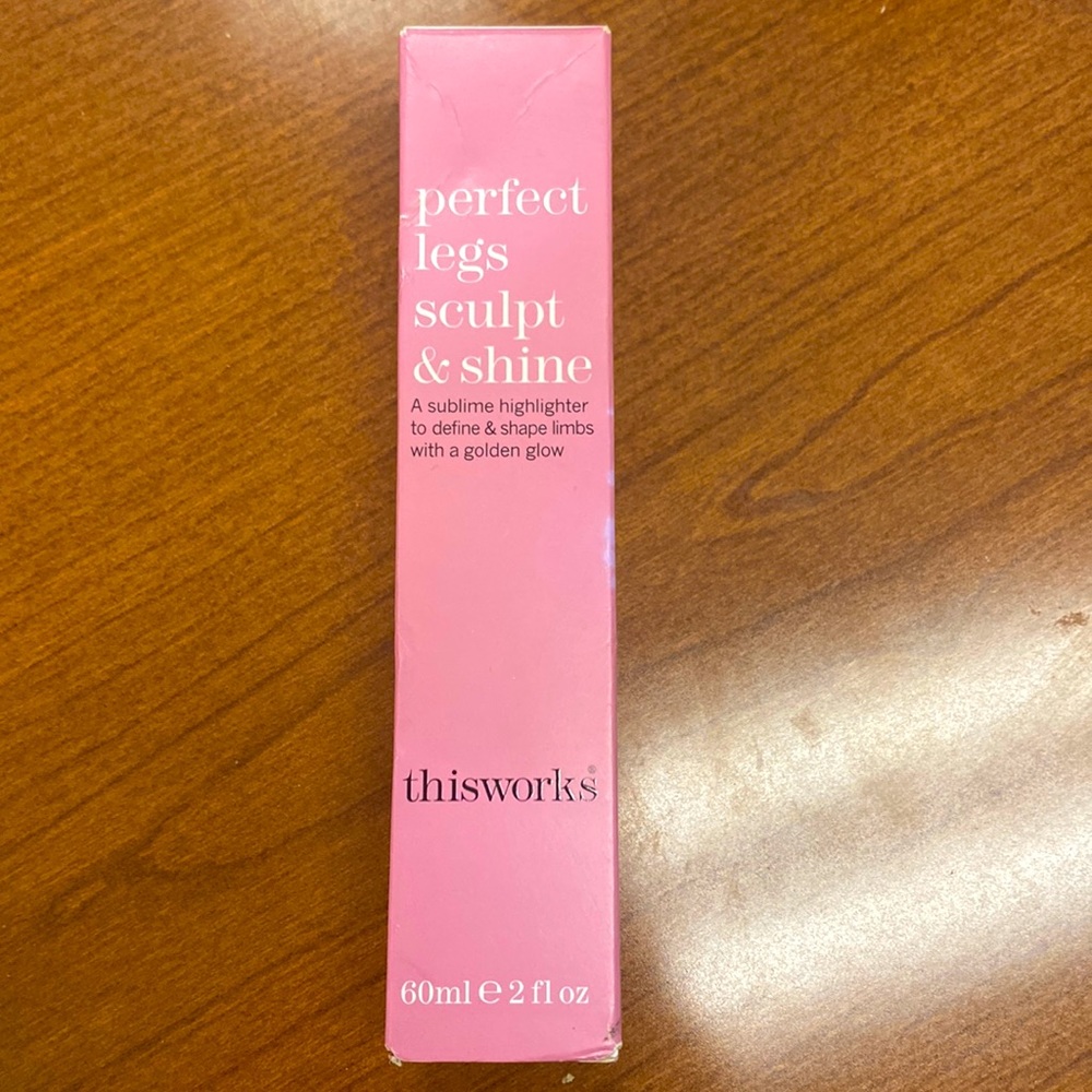 NEW Perfect Legs Sculpt & Shine - Roll-on Illuminator liquid - 2 fl oz tube